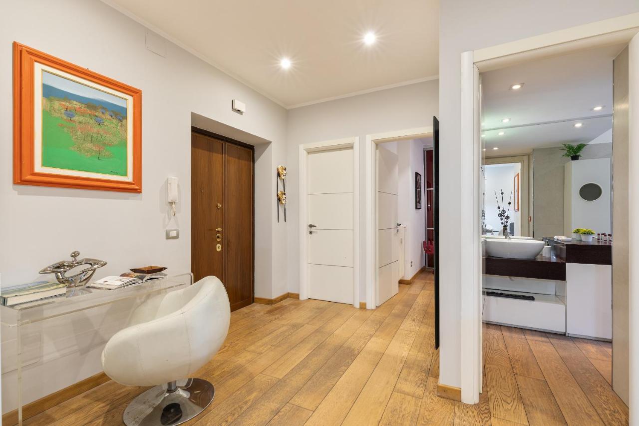 As Feel - Bazzoni Vatican Apartment