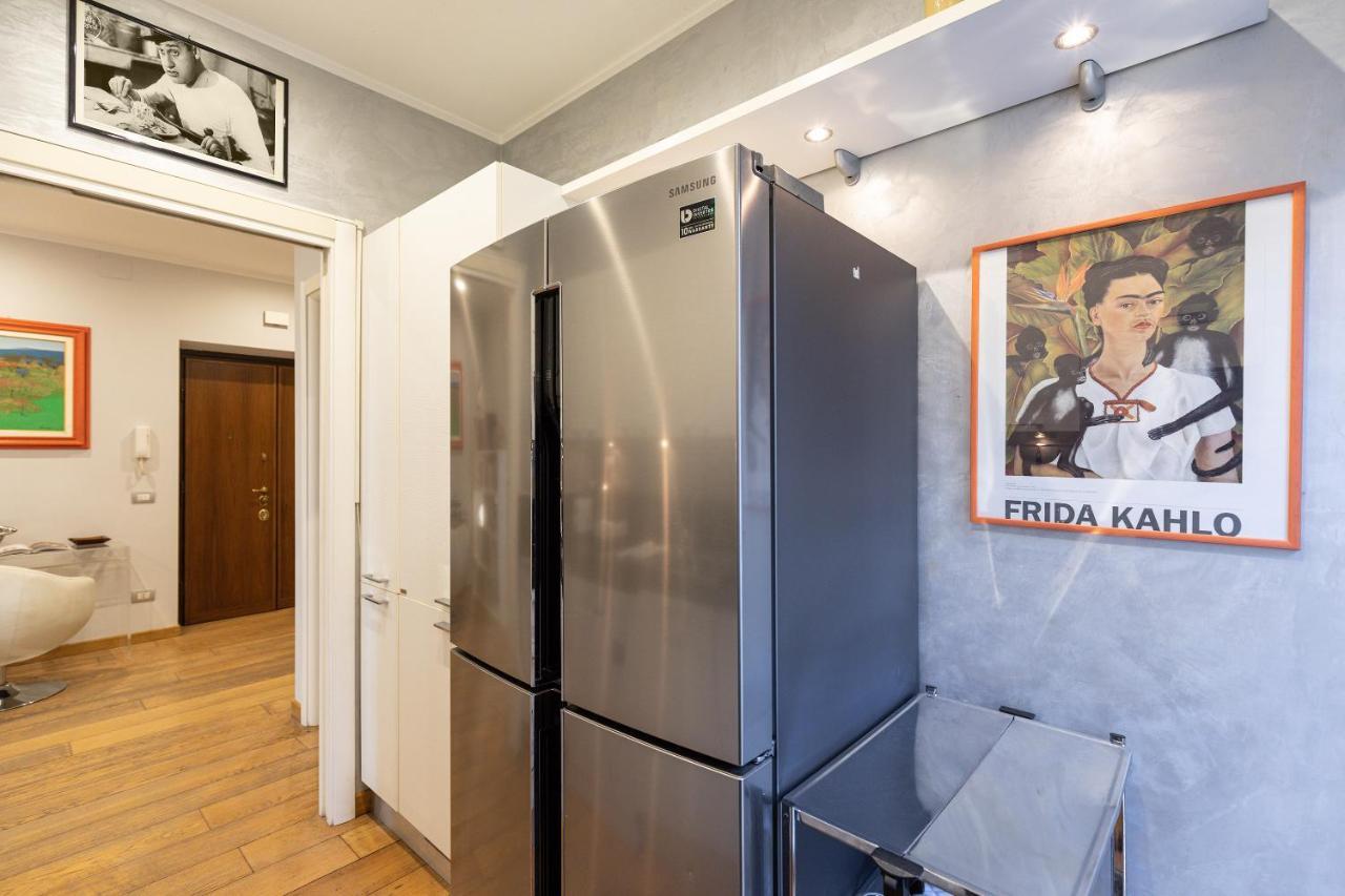 As Feel - Bazzoni Vatican Apartment